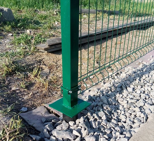 Заборные винтовые сваи в Наволоках