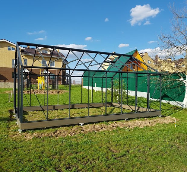 Винтовые сваи для теплиц в Наволоках